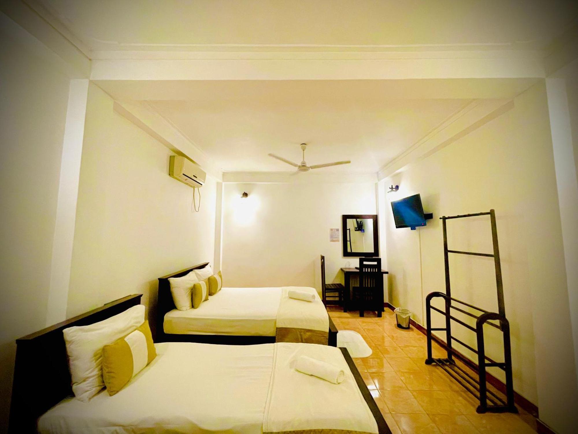 Hotel Grand Casa Kandy Ngoại thất bức ảnh